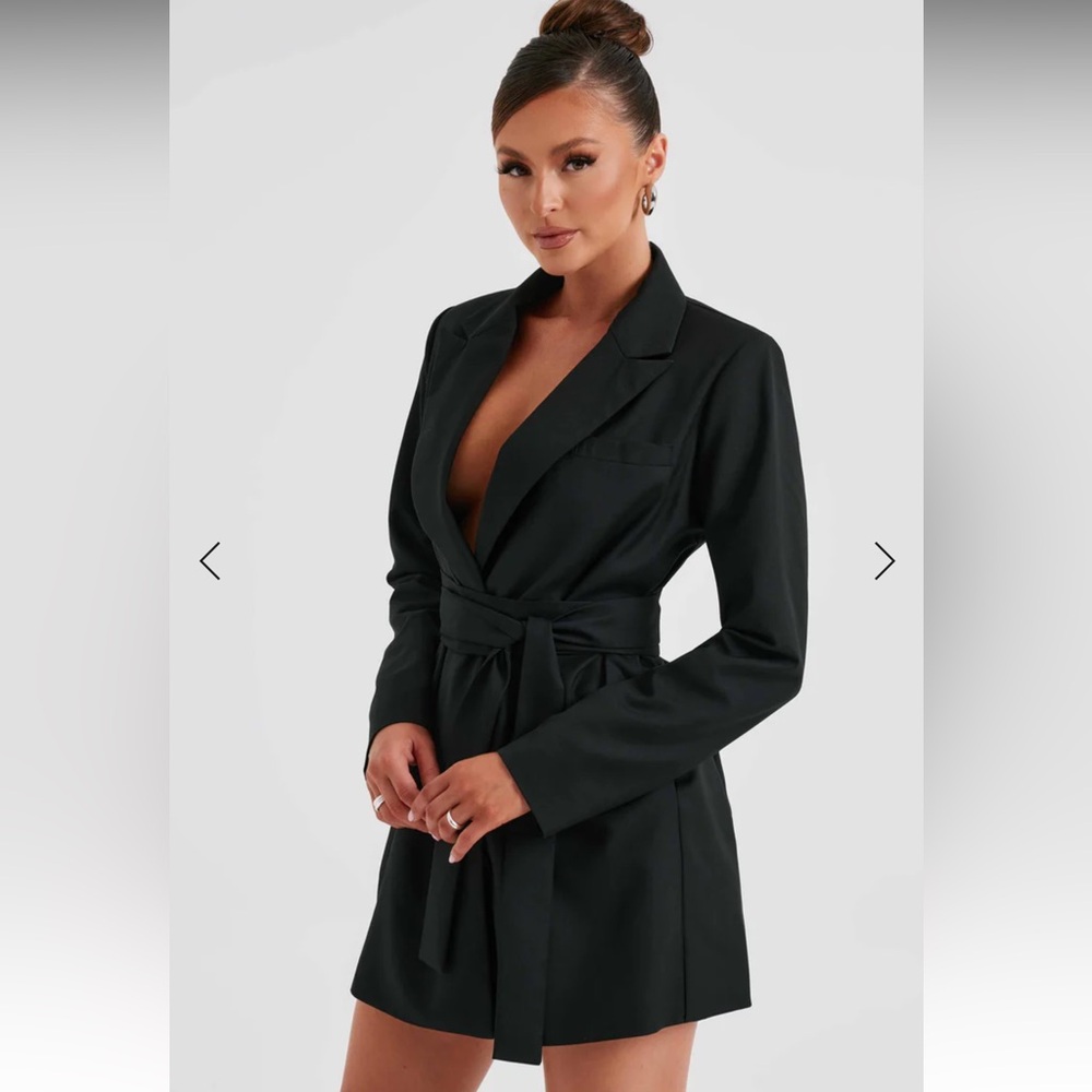 Babyboo Size Small Blazer Dress in Black